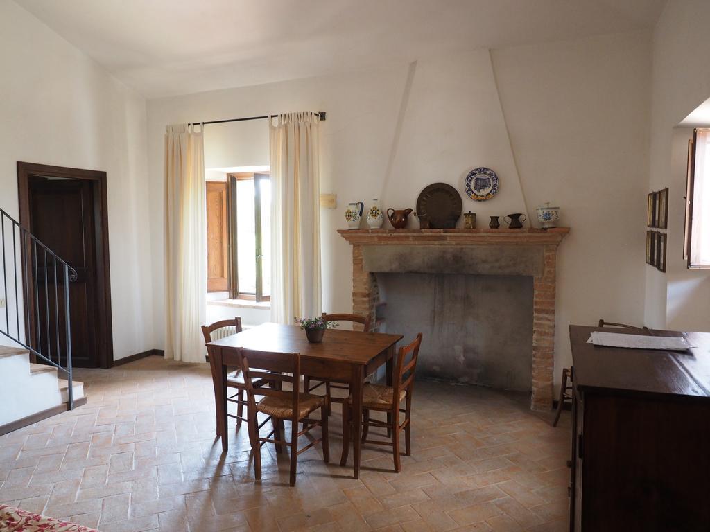 Agriturismo Piano Grande Avigliano Umbro Chambre photo